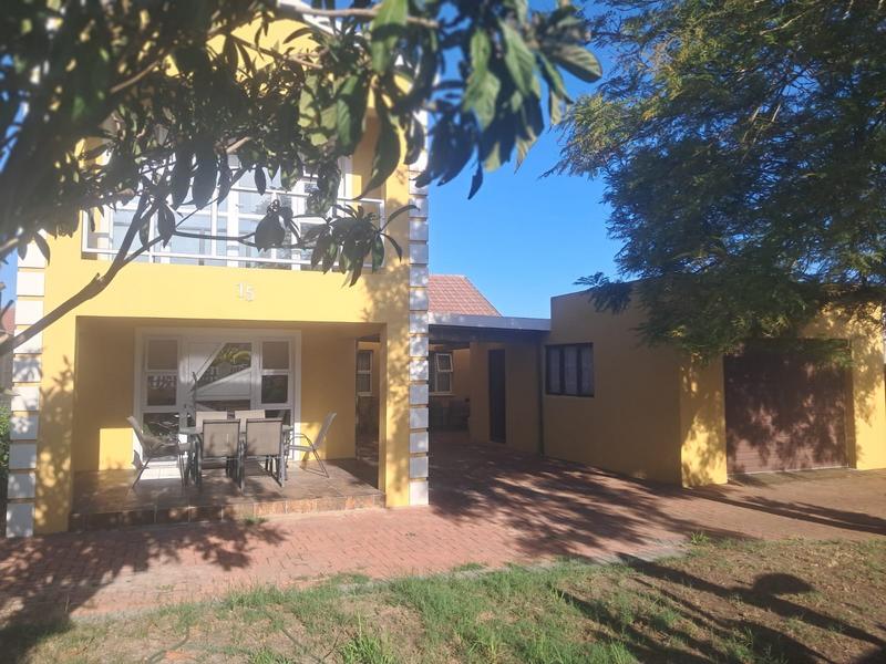 4 Bedroom Property for Sale in Avondale Western Cape